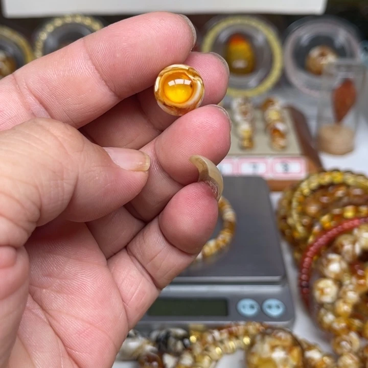 猴头核桃吊坠32号