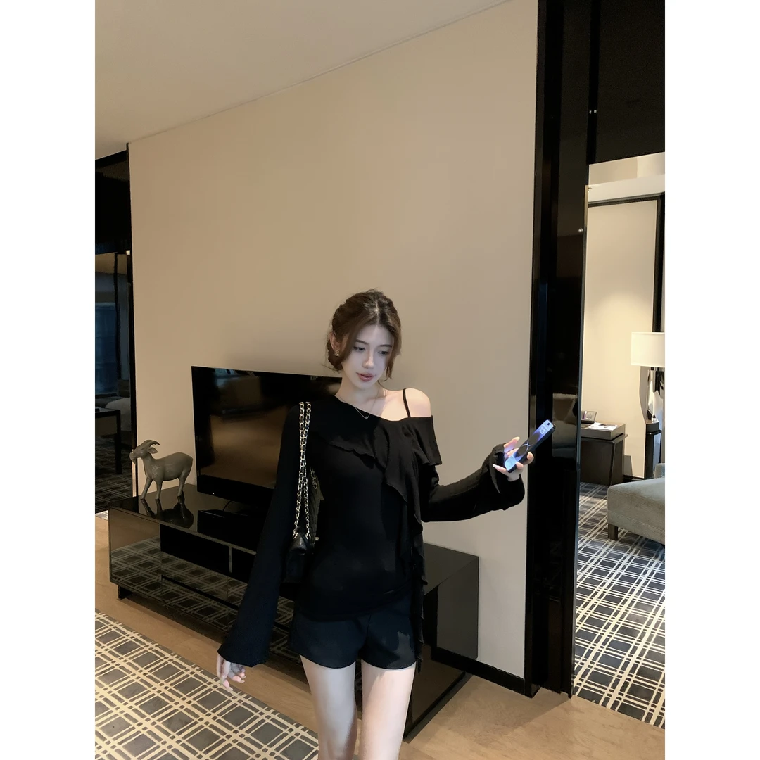 【禾呈】秋季显瘦斜肩露肩百搭吸汗通勤T恤圆领长袖套头上衣女50349