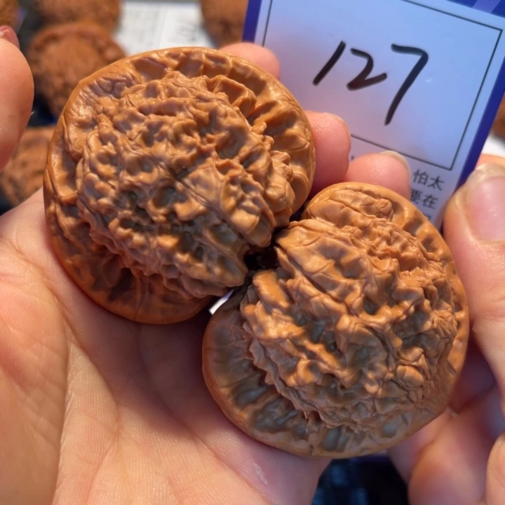 桃核吊坠5官帽127