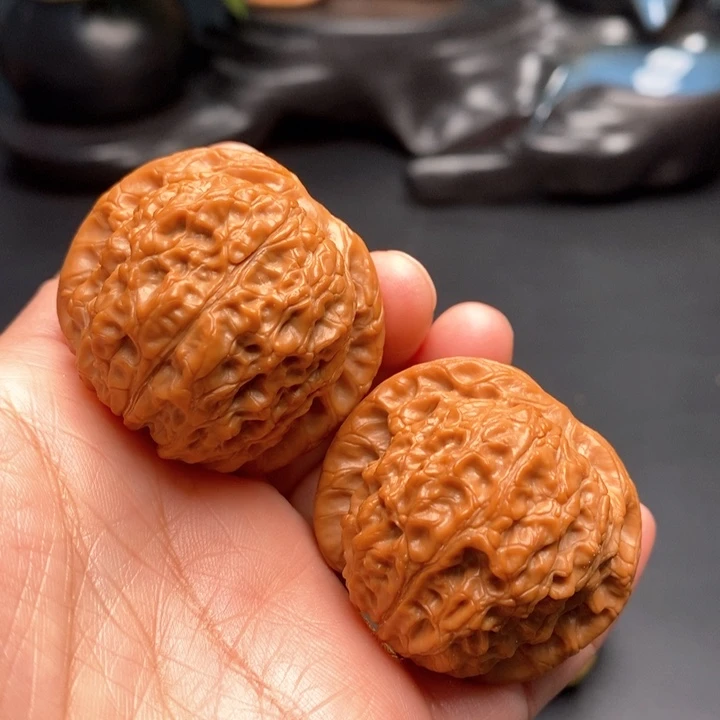 文玩核桃把件血麒麟40尺