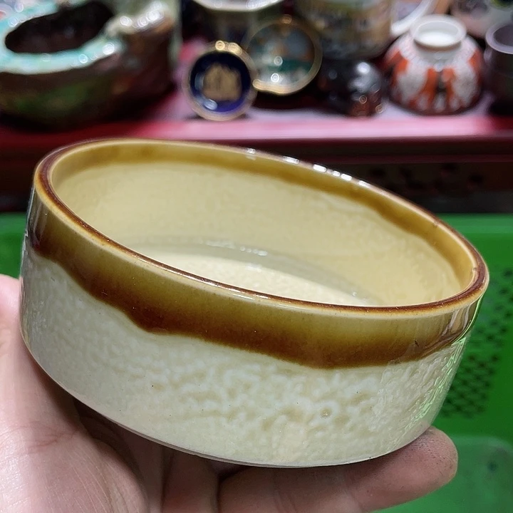 瓷片在你身边的人是你自己