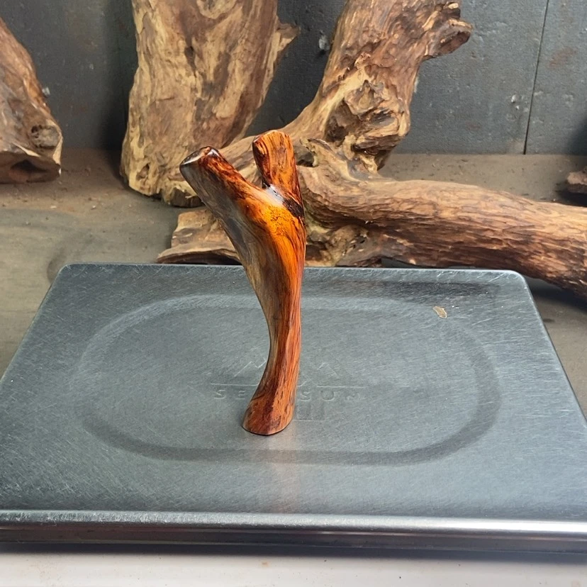 【闪购商品】黄花梨/降香黄檀阿***猫