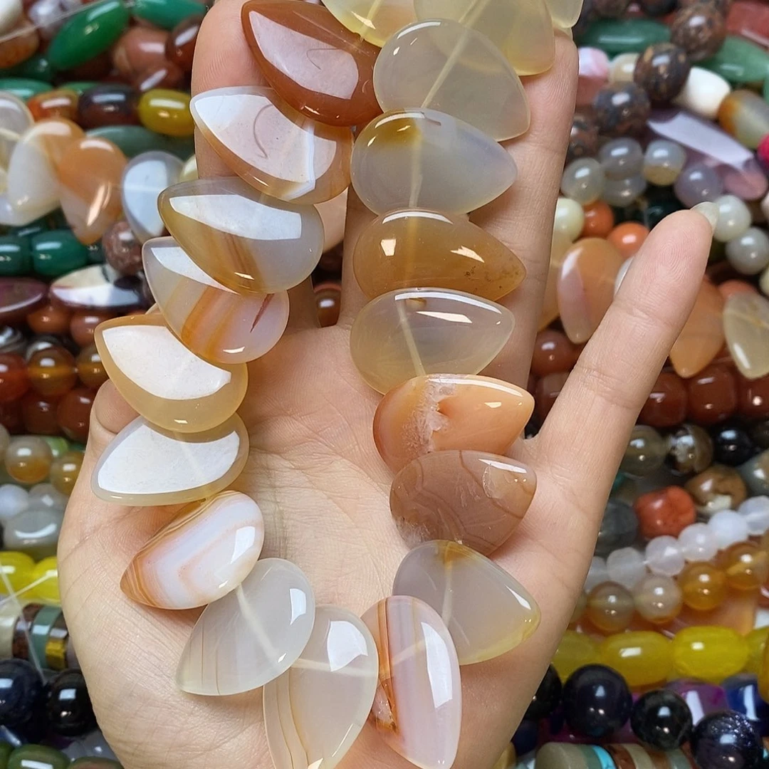 M***）玛瑙/玉髓未镶嵌珠宝半成品玛瑙大半条