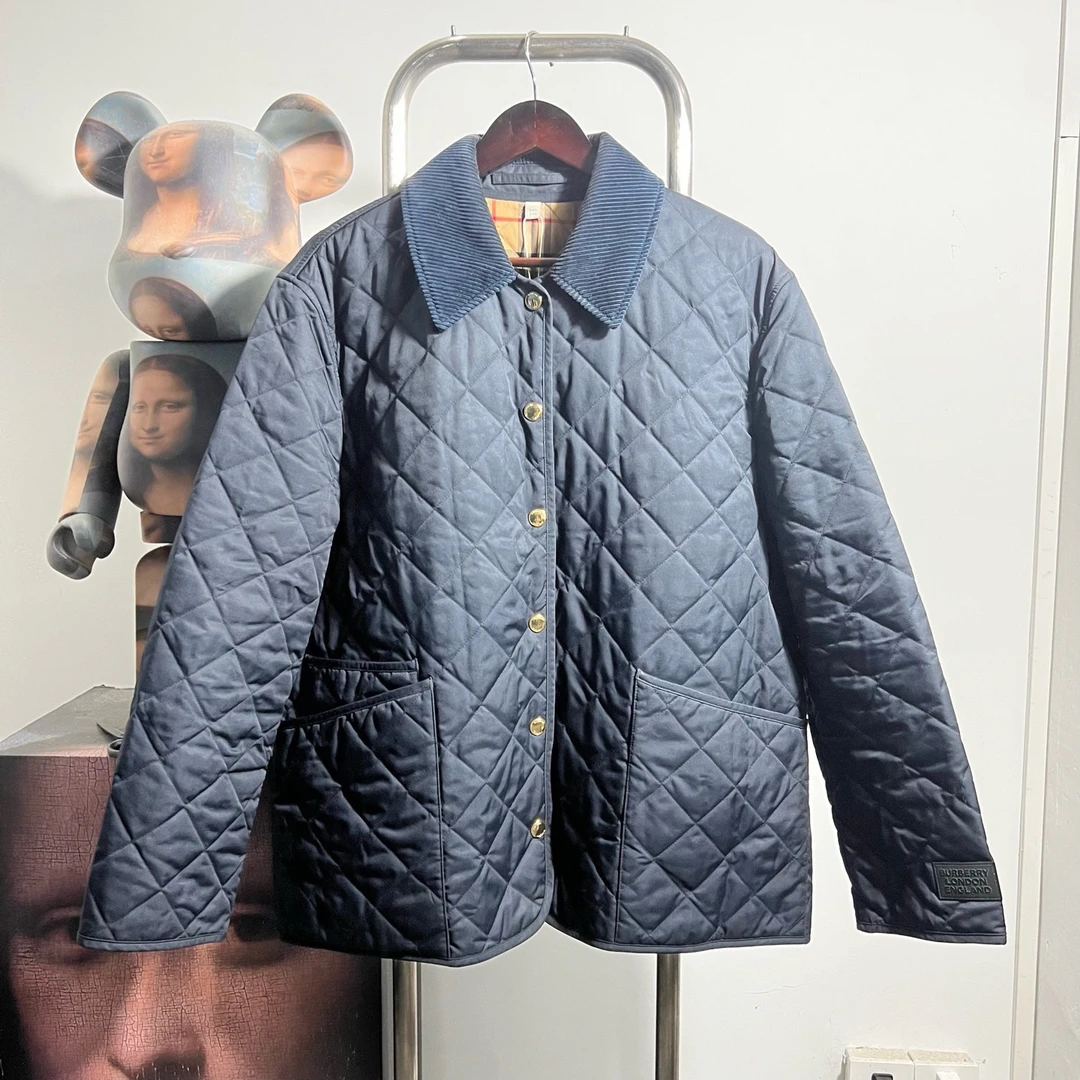 99新 BURBERRY/博柏利 棱形棉服 U2603尺码：XXL胸围65衣长74