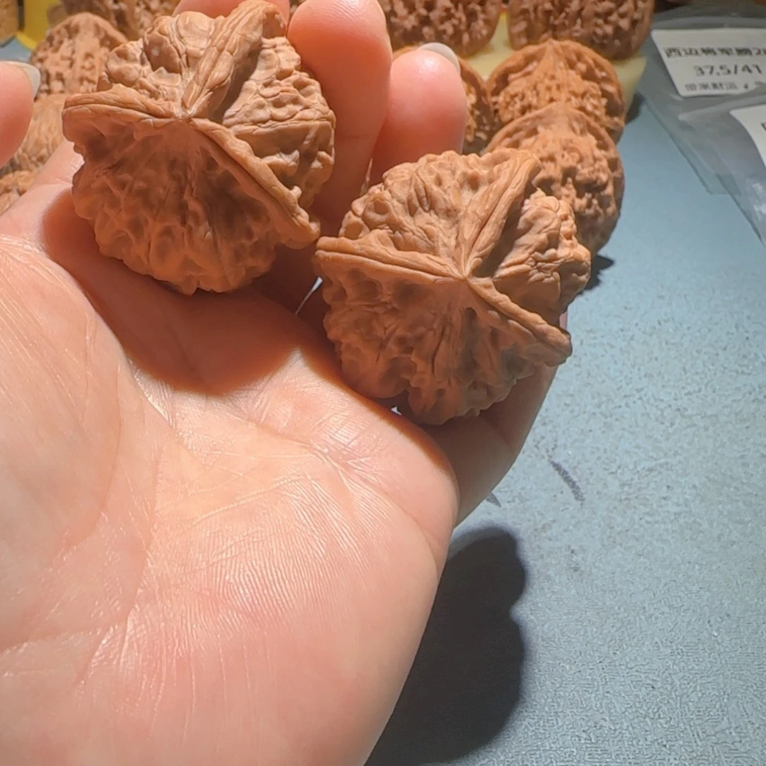 把件文玩核桃玉玺三棱41