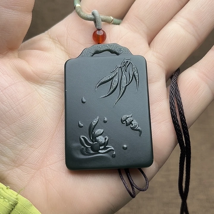 和田玉未镶嵌吊坠(不含链)