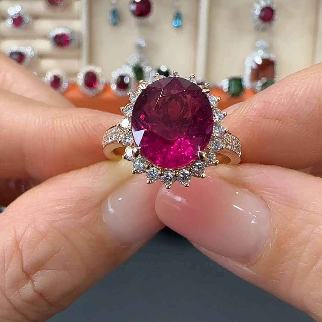 18K金镶嵌戒指碧玺4.67ct
