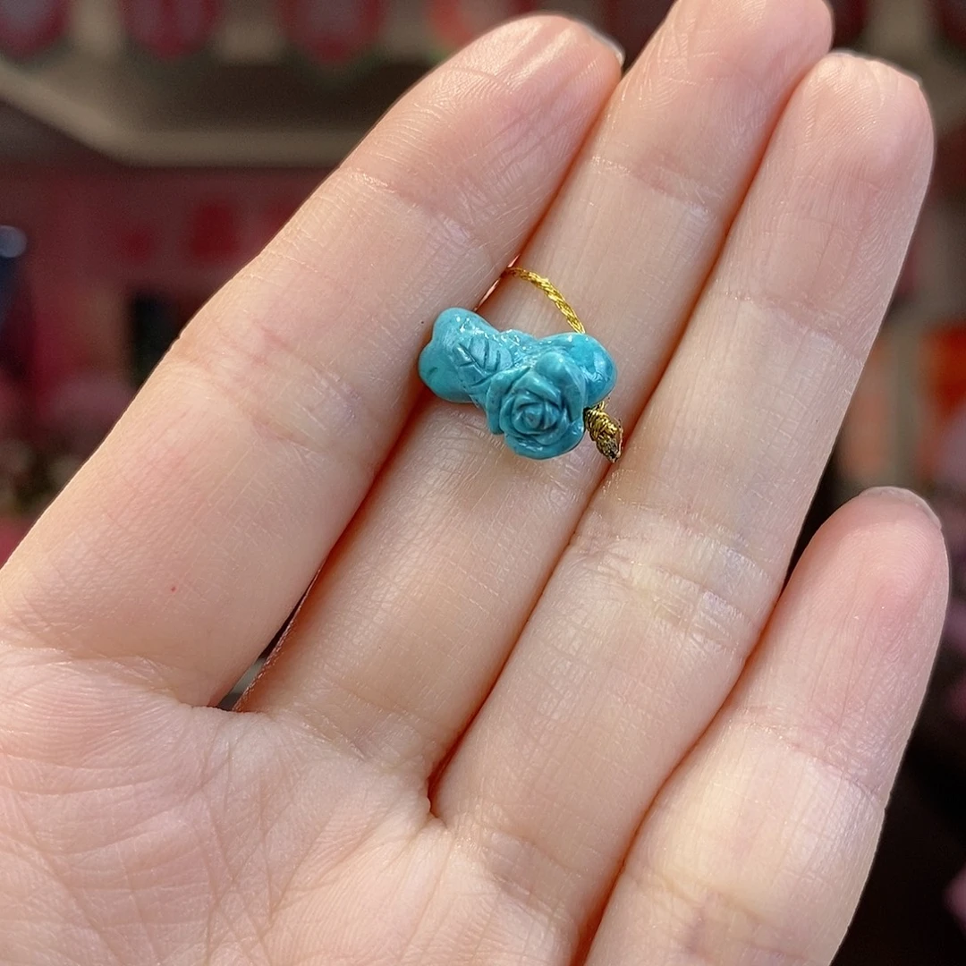 未镶嵌绿松石珠宝奇石