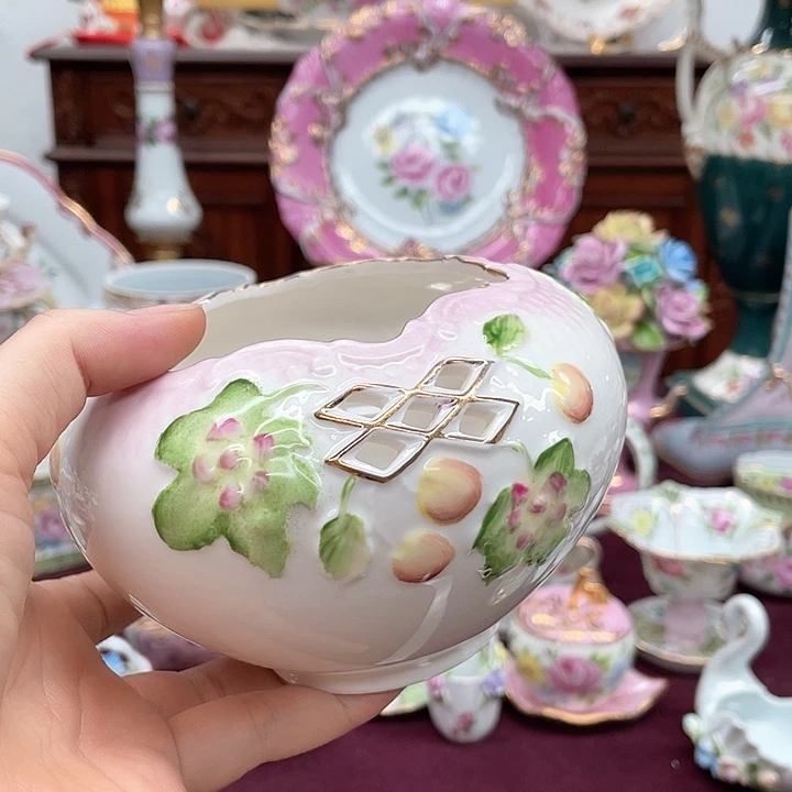 杯碟陶瓷摆件陶瓷