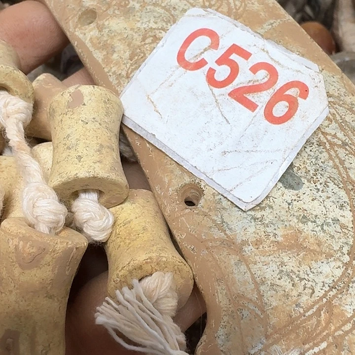 蛇纹石玉颈饰未镶嵌云****9