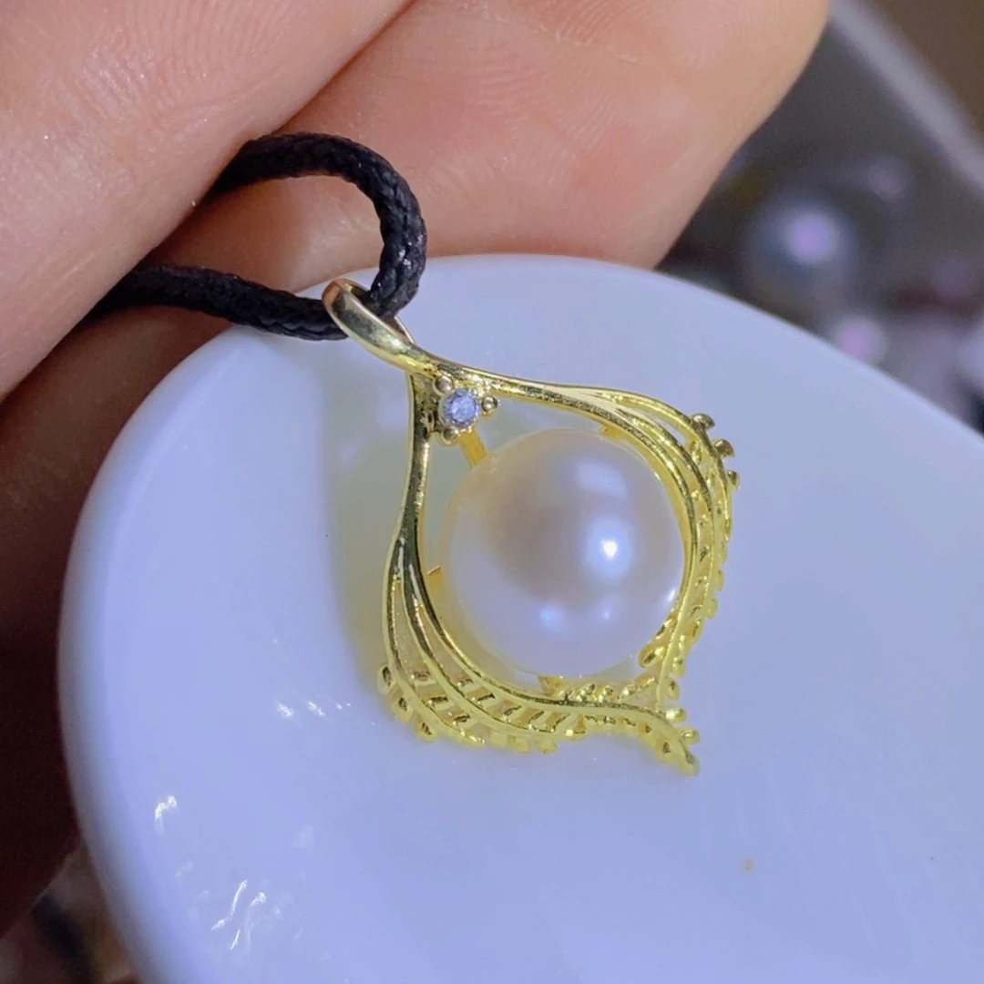 合金淡水珍珠天然淡水珍珠(微瑕)