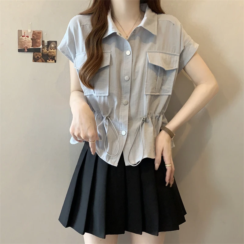 大码女装遮肚子POLO领工装小众衬衫女夏季胖妹妹显瘦抽绳休闲上衣