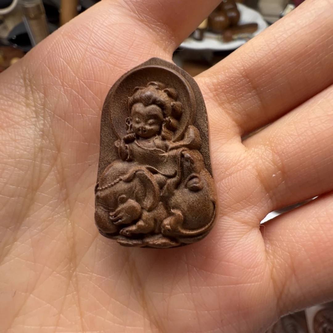 檀香木普贤老山檀