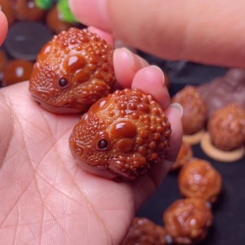 【闪购商品】手串/手链橄榄核35左右金蝉手球