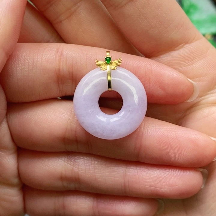 翡翠颈饰未镶嵌小****?吊坠