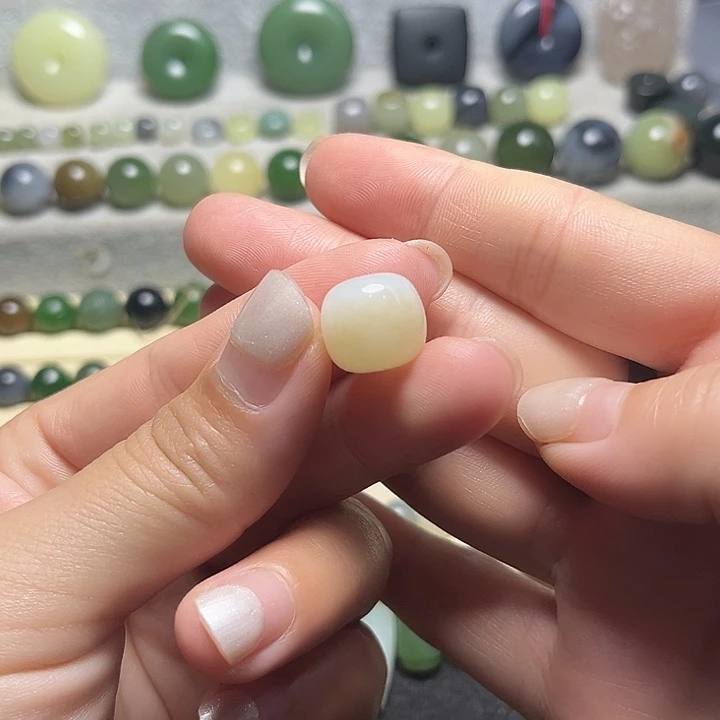 手链未镶嵌和田玉