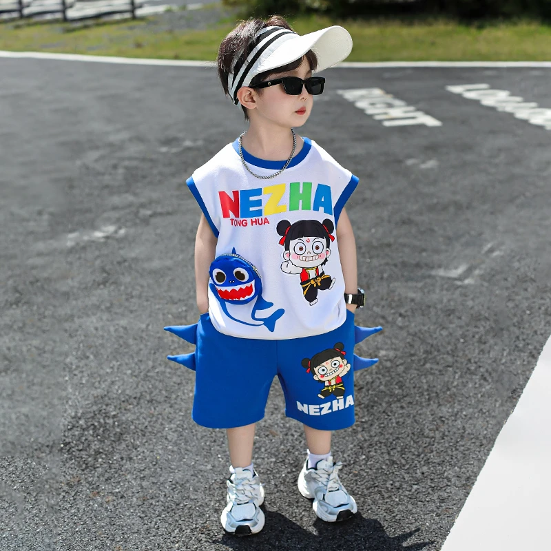 哪吒儿童服装无袖男童背心短裤夏季套装宝宝夏装2025新款男孩衣服