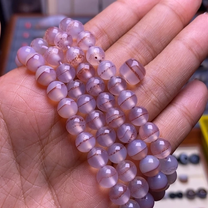 流***生玛瑙/玉髓颈饰未镶嵌