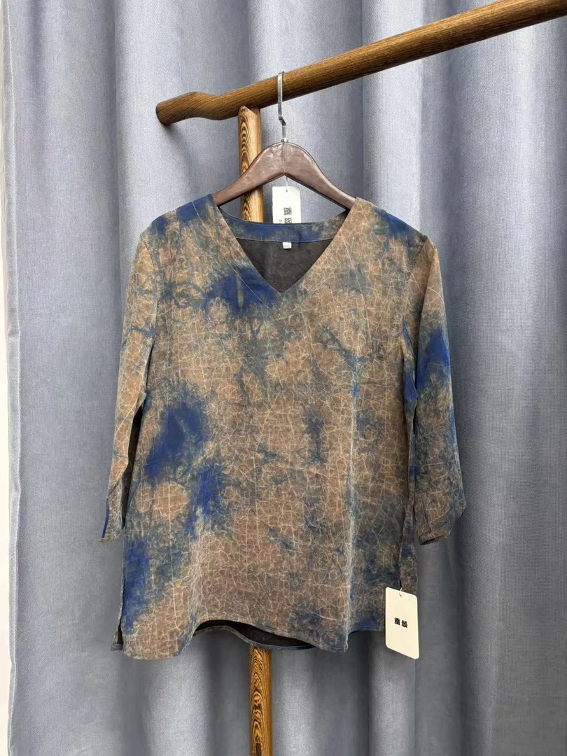 2025新款时尚休闲香云纱龟裂纹七分袖V领上衣A932