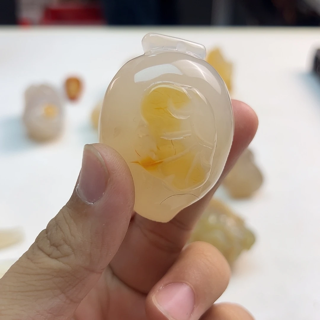 玛瑙/玉髓未镶嵌颈饰