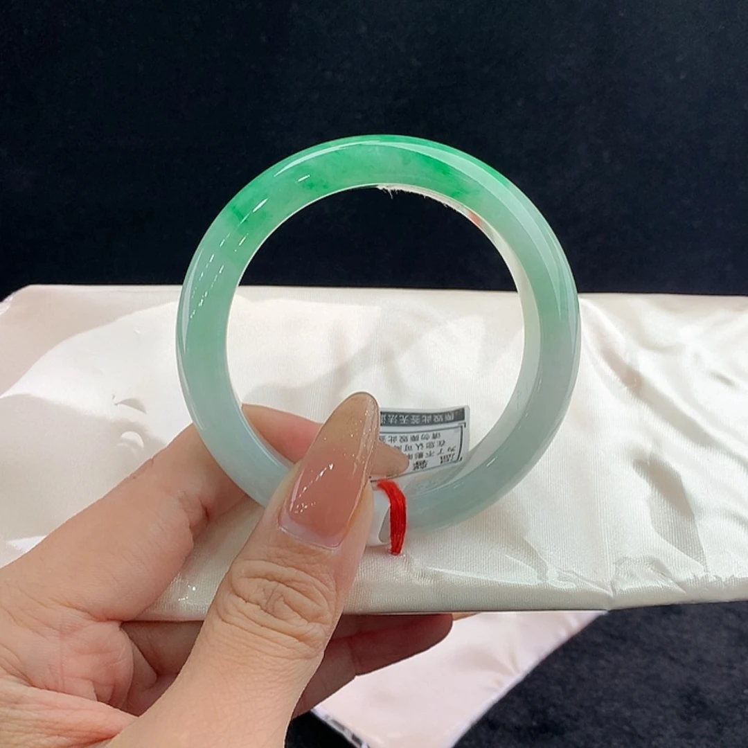 【闪购商品】未镶嵌手镯翡翠正55.5