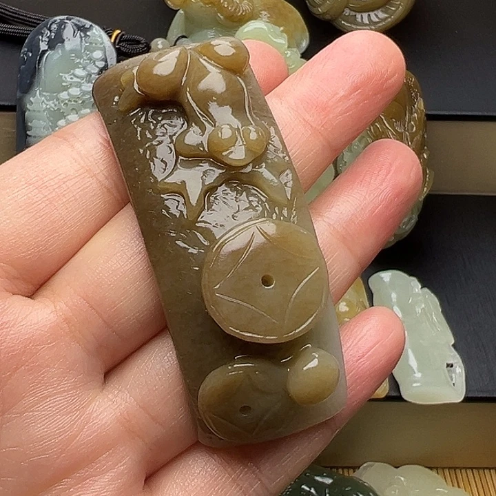 未镶嵌和田玉挂件