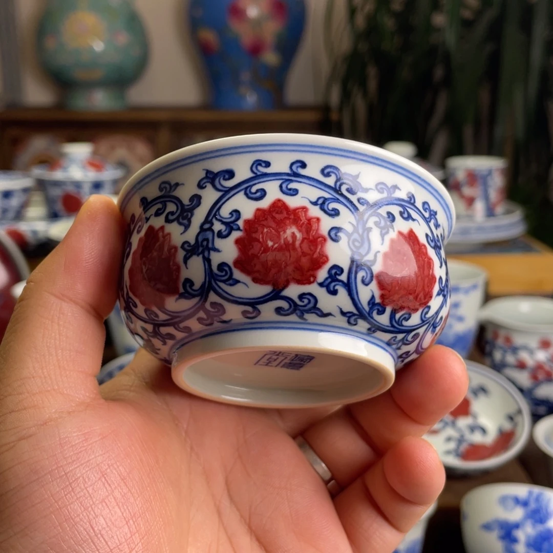 釉里红金刚莲双线杯子