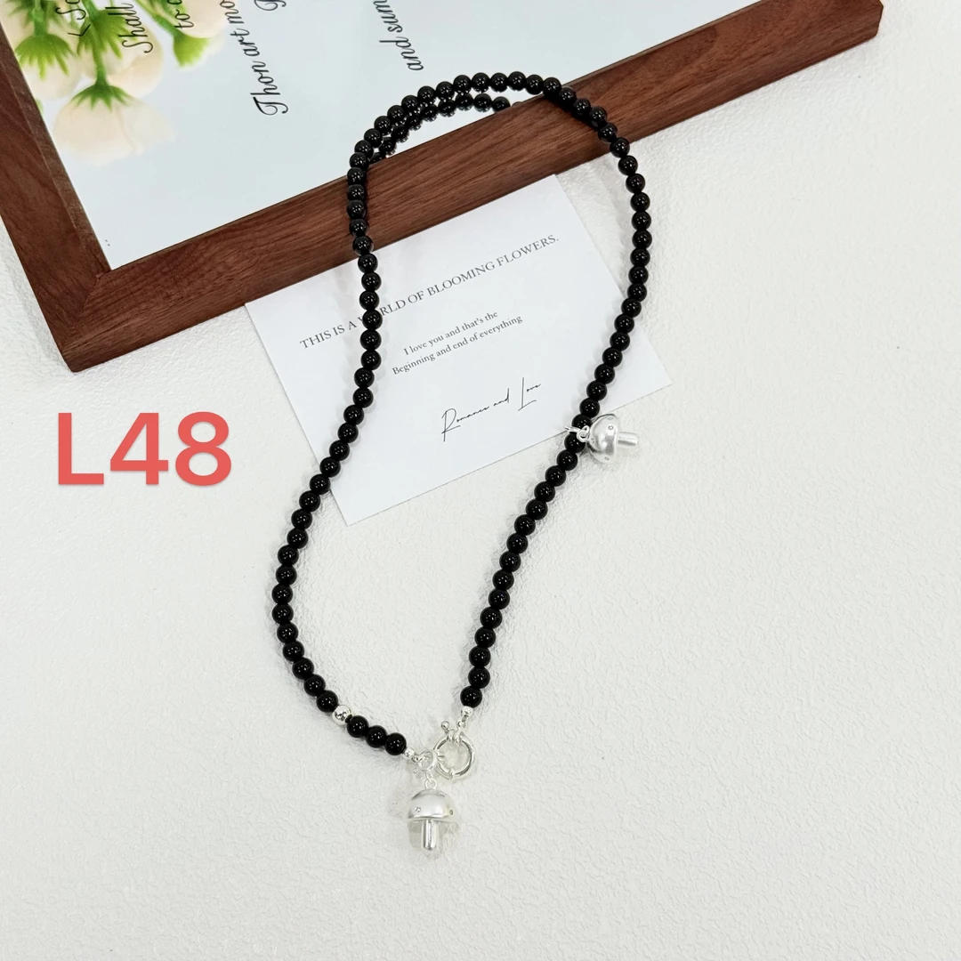 坠链均925银 XL-409轻奢小众高级感黑色串珠蘑菇吊坠时尚精致项链