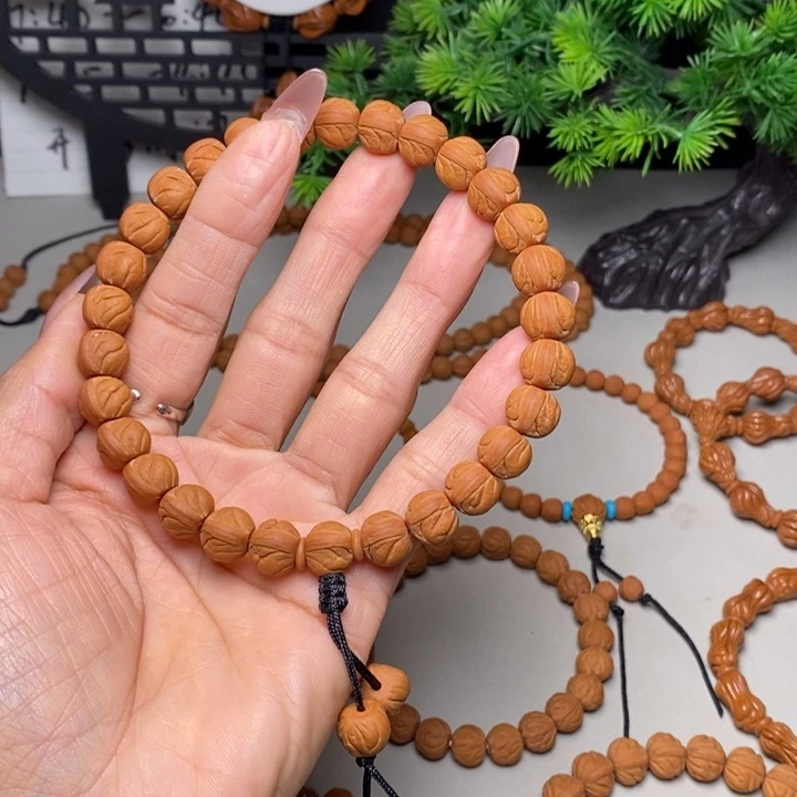 桃核手串玉龙脊手持
