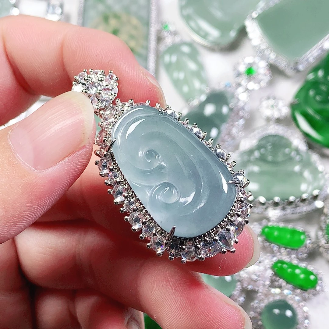 翡翠未镶嵌吊坠(不含链)