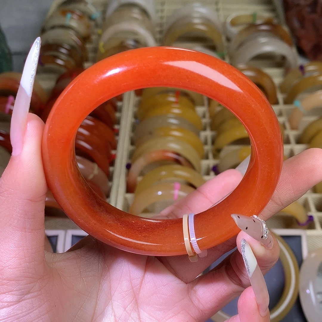 石英质玉（黄龙玉）未镶嵌手镯