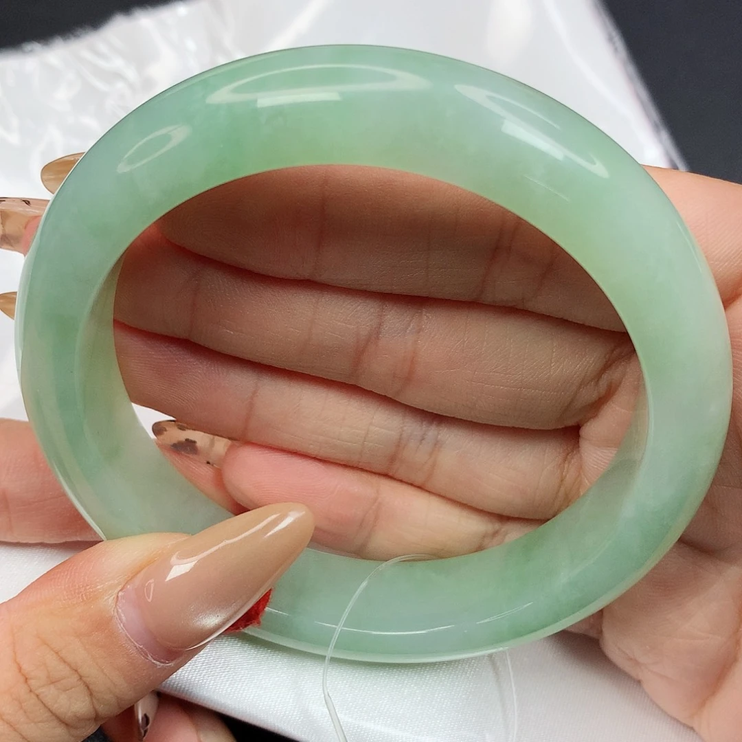 未镶嵌手镯翡翠33