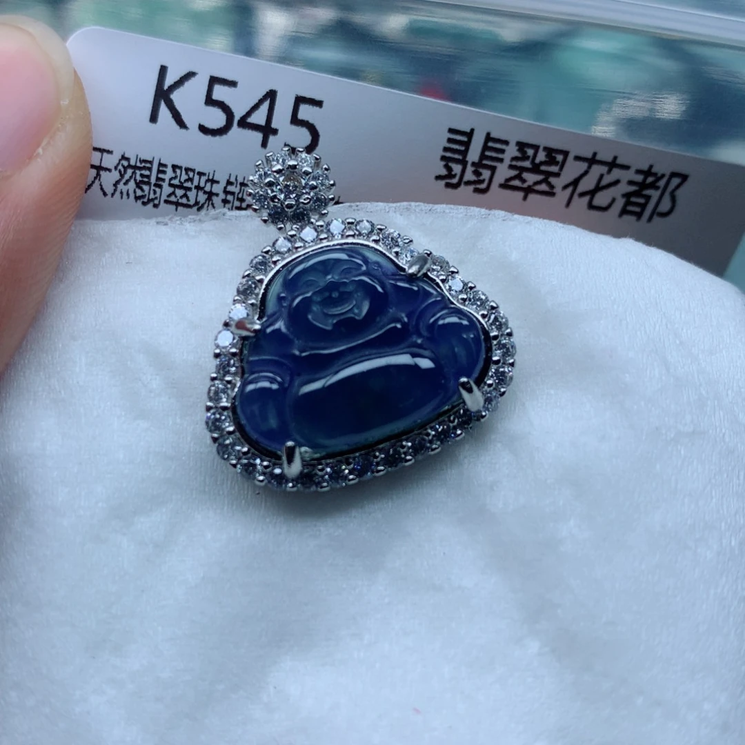 翡翠颈饰未镶嵌手串