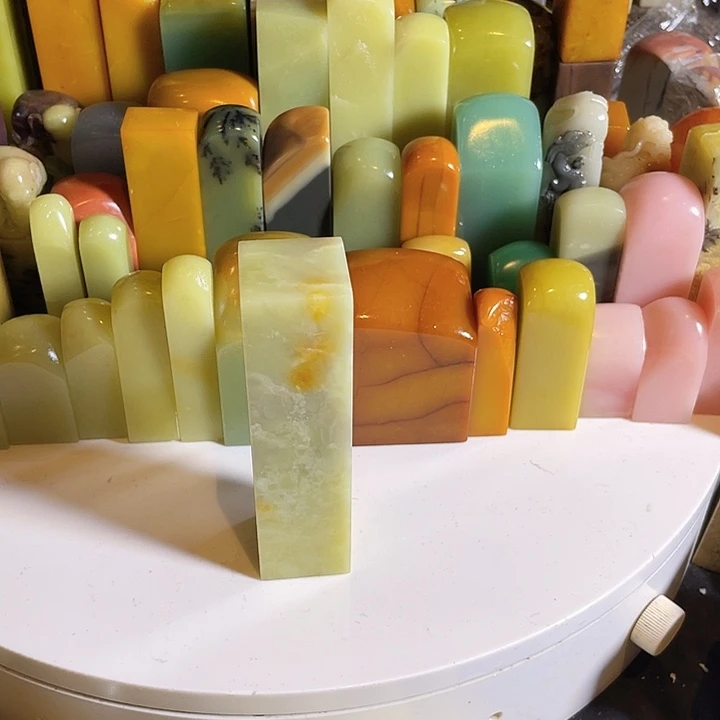 关***卉青田石老矿青田石