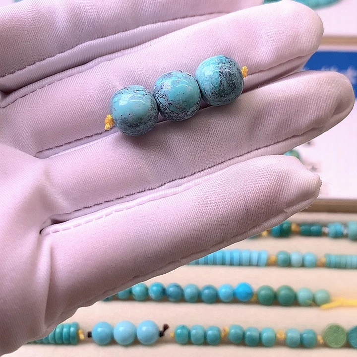 绿松石未镶嵌挂件