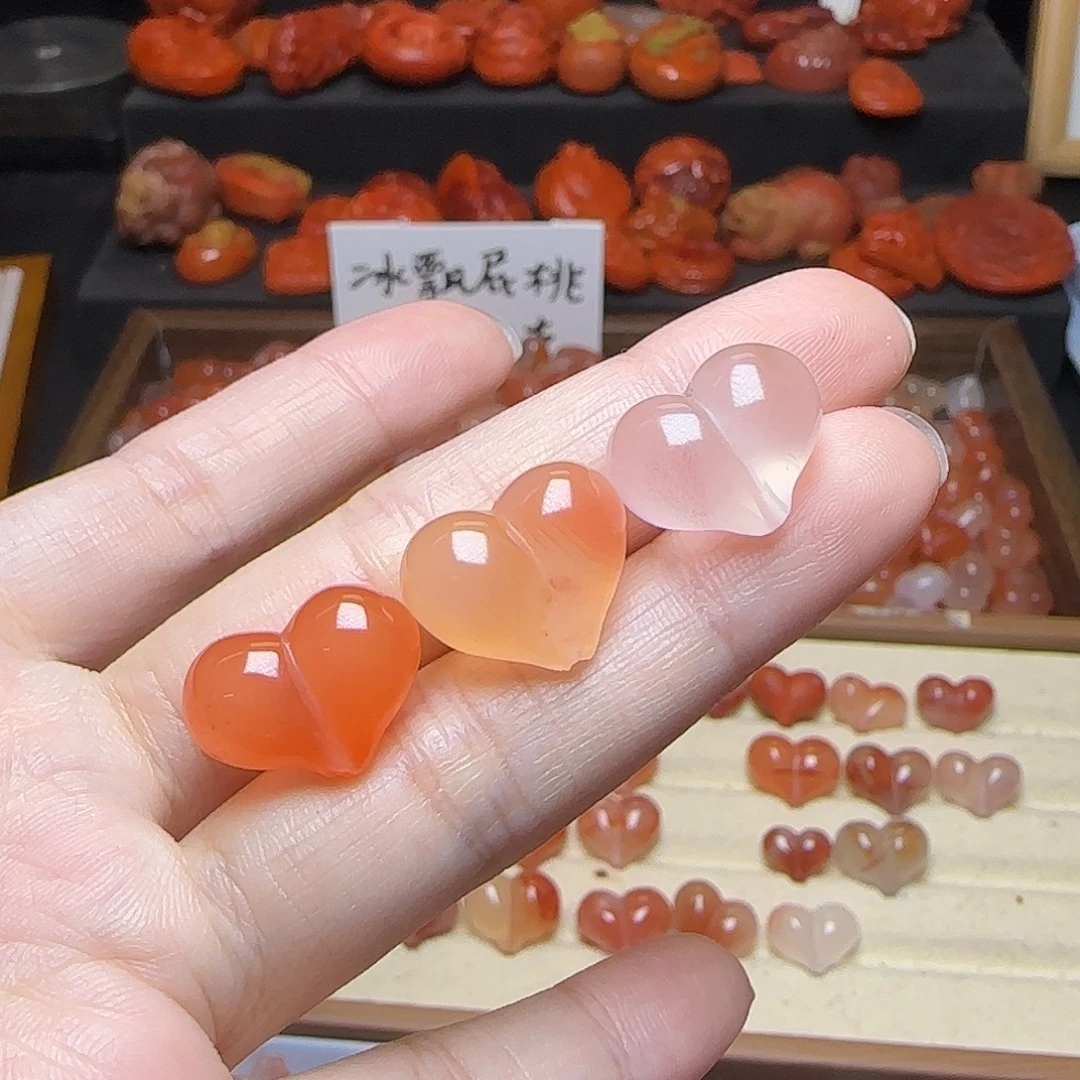 山***日南红玛瑙未镶嵌颈饰
