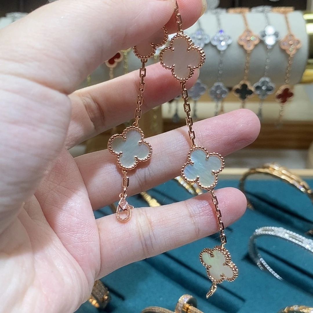 18K金镶嵌手链贝壳（贝母）