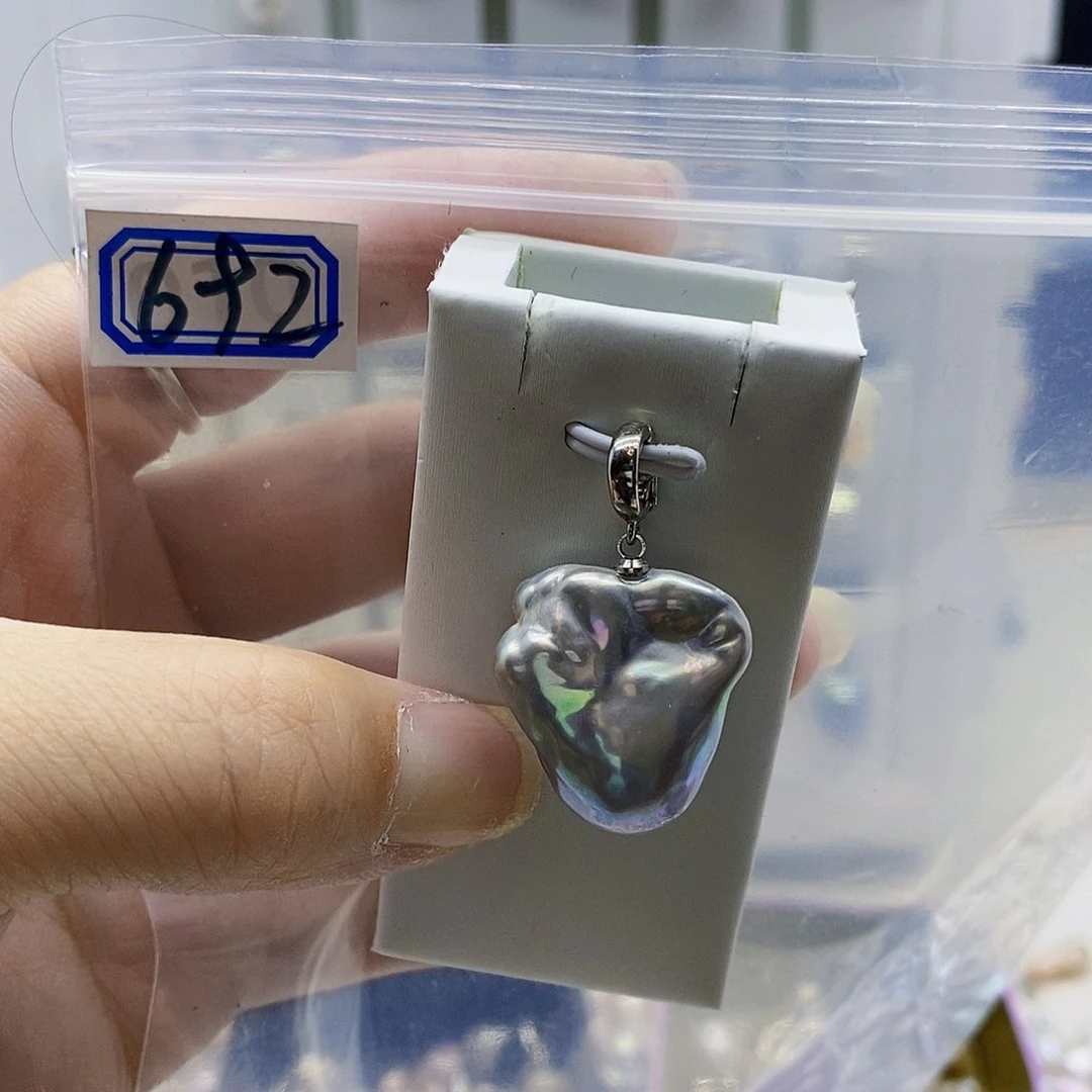 颈饰合金淡水珍珠