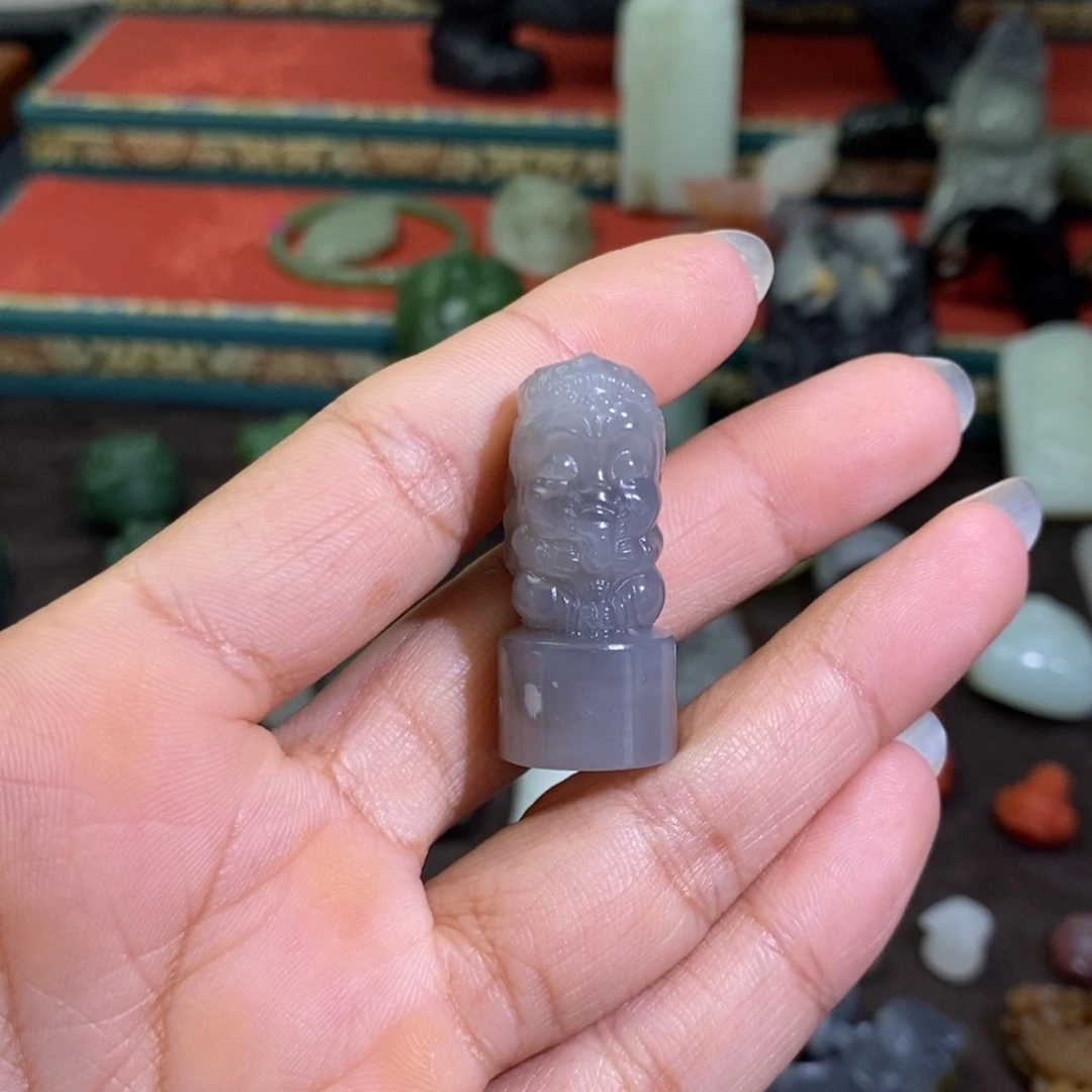 追***远和田玉未镶嵌颈饰