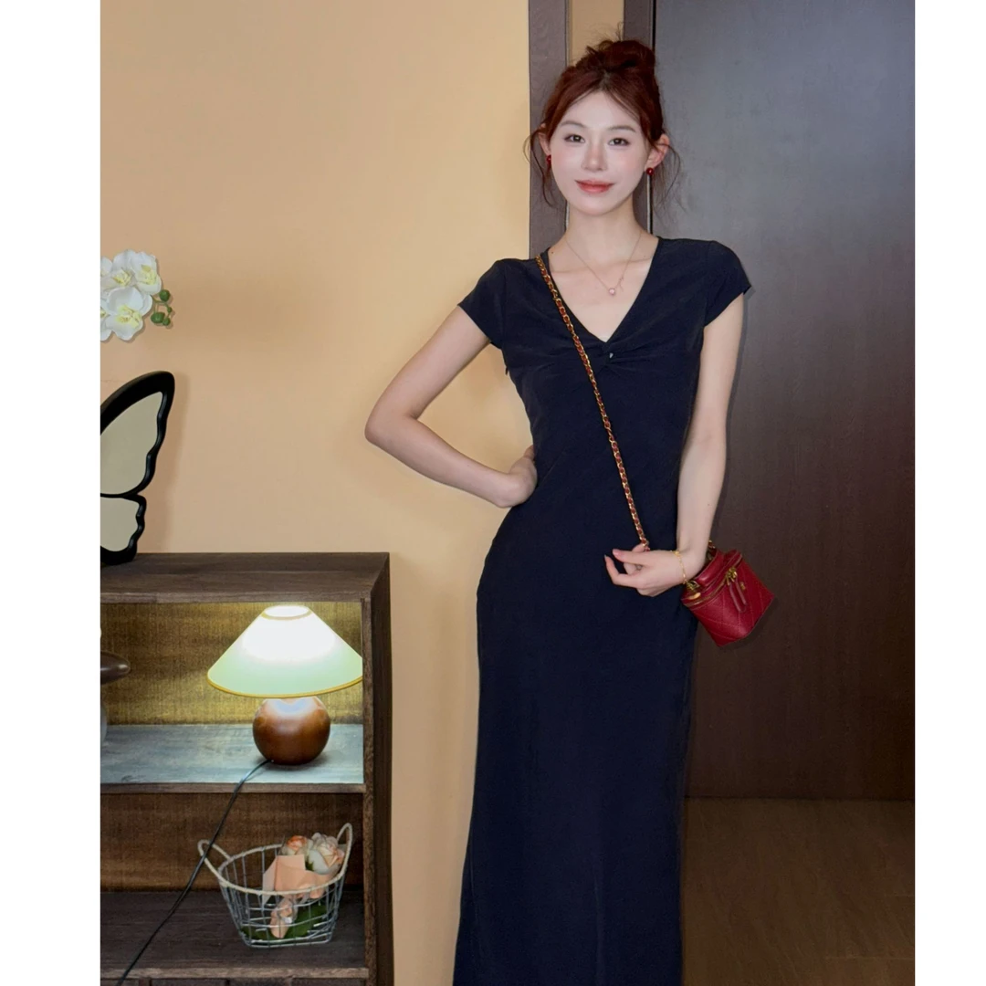 【人棉 斜裁】修身 收腰裙子气质 美静在这藏青色连衣裙XMZH8069..