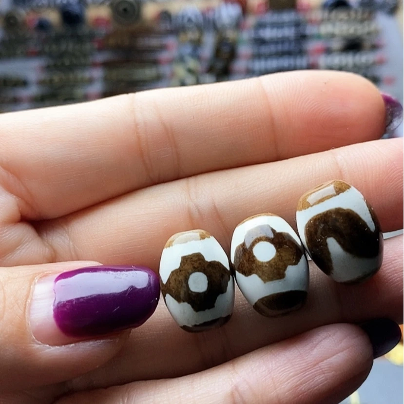 【闪购商品】玛瑙/玉髓颈饰未镶嵌阿****)