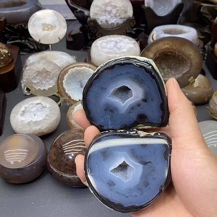 未镶嵌紫晶摆件聚宝盆