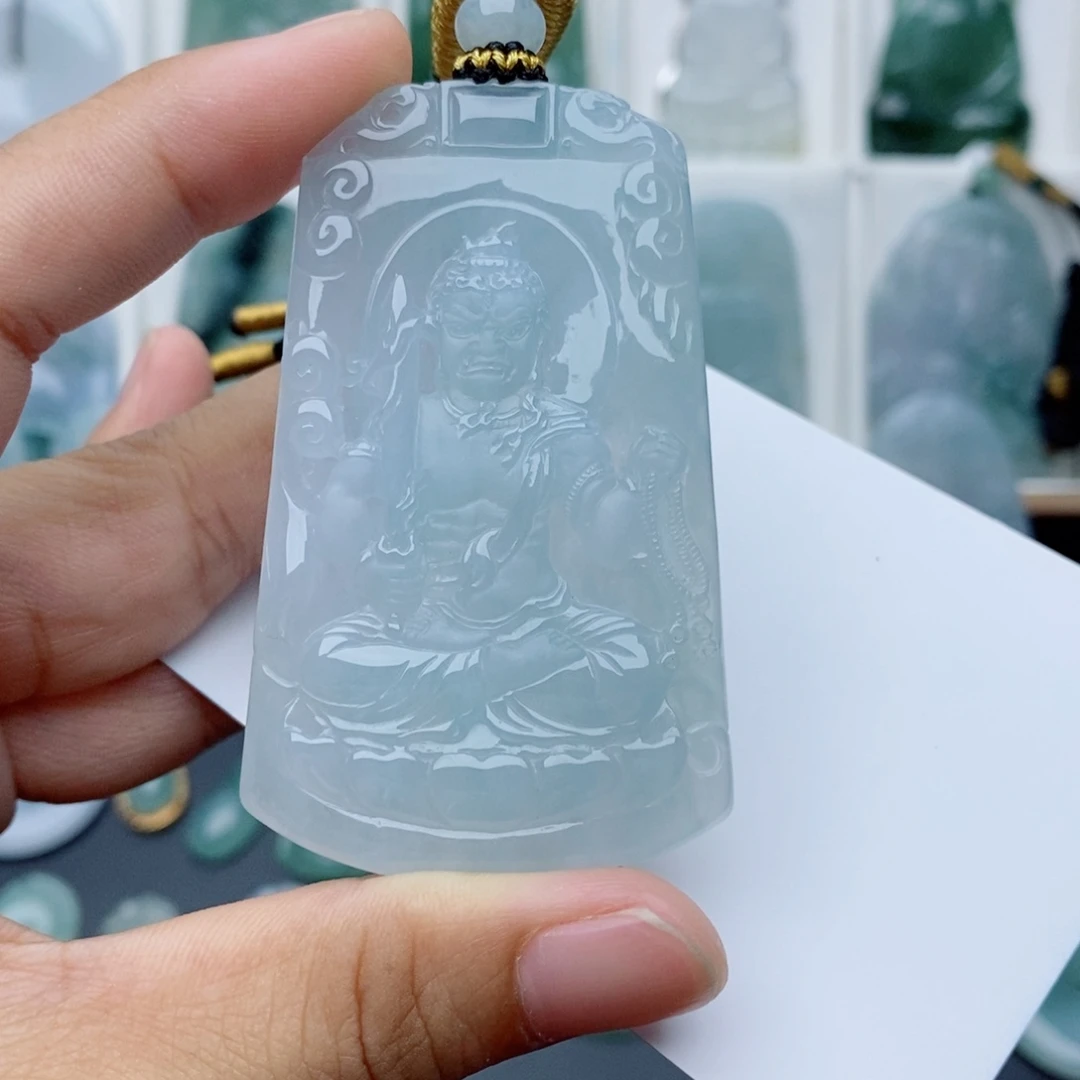 颈饰未镶嵌翡翠不动