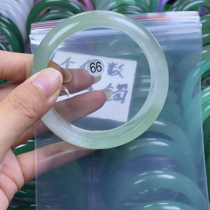 未镶嵌手镯石英岩玉6061