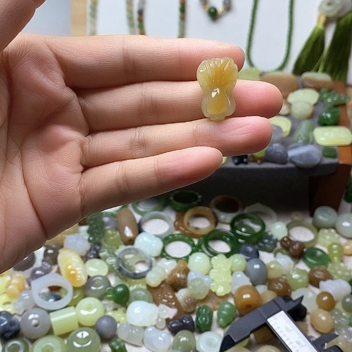 未镶嵌和田玉挂件小*子