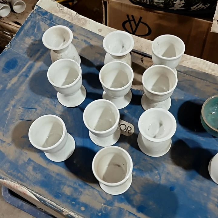 摆件陶瓷盘子碗啥都有