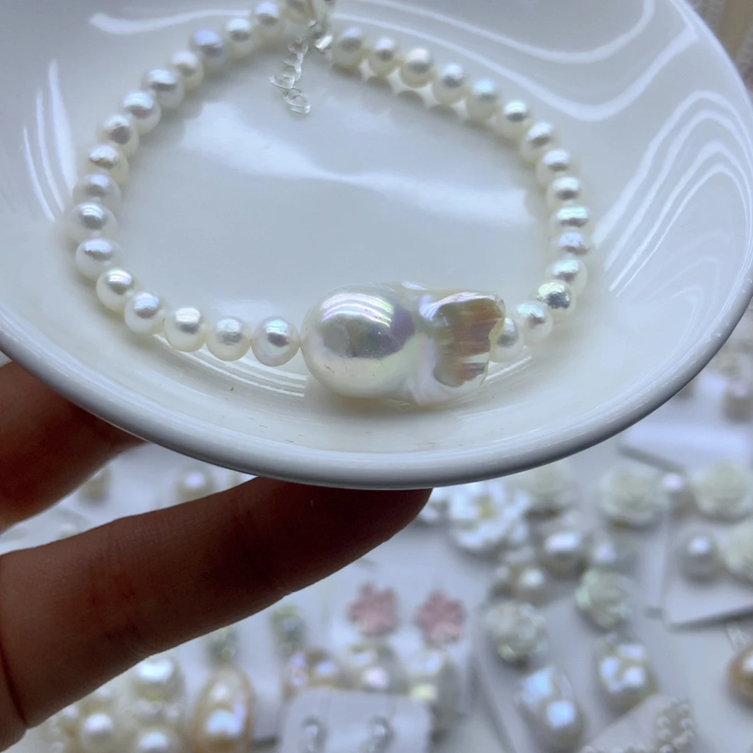 未镶嵌淡水珍珠耳饰