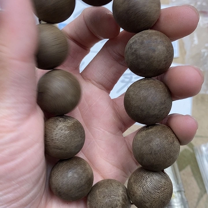 沉香沉香香囊虫漏