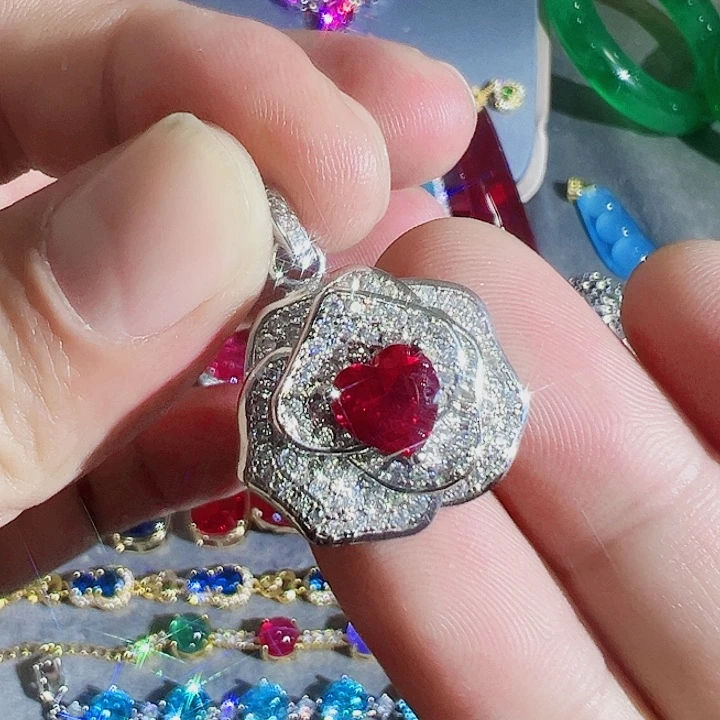 非金属红色蓝色满镶嵌大宝贝