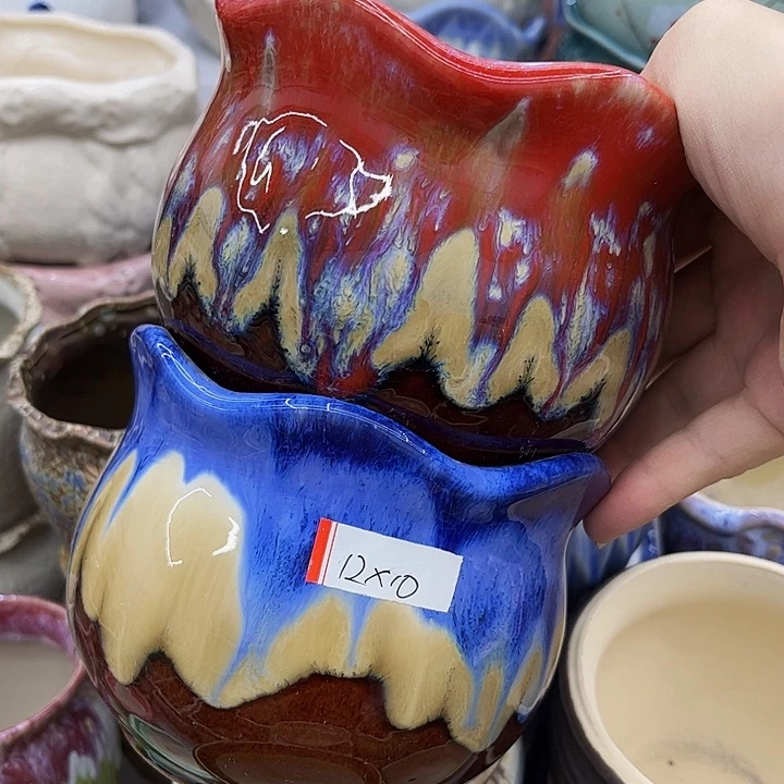 多肉绿植陶瓷花盆9.9包邮，有孔